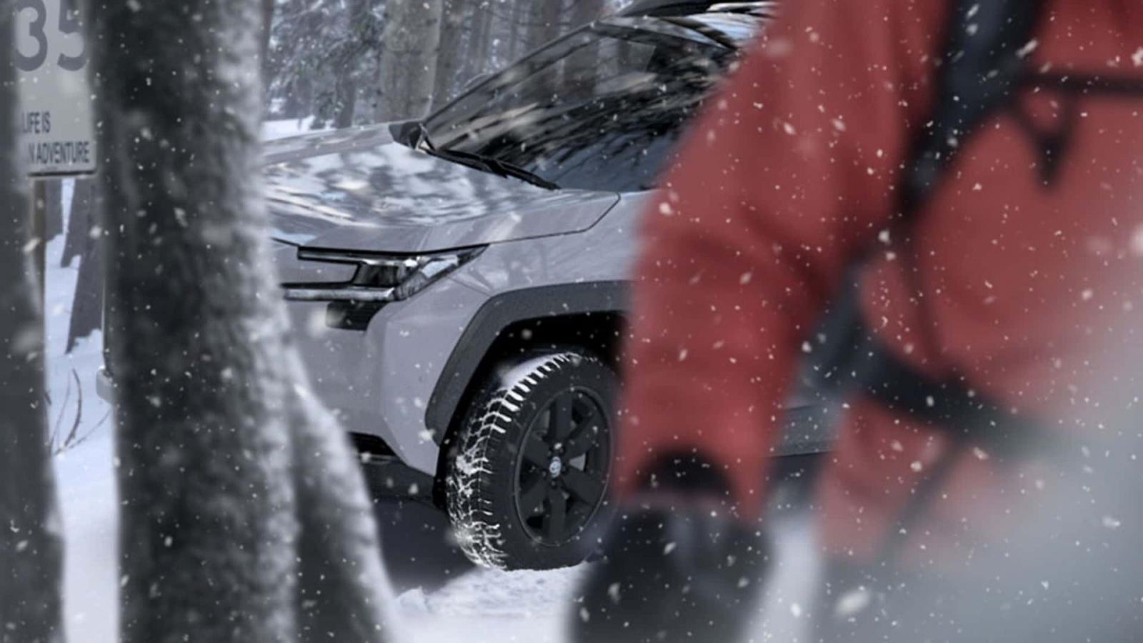Αποκαλυπτικές teaser εικόνες του νέου Toyota RAV4